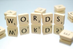 How to Craft the Perfect Voicemail Drop Script: Tips for Maximum Engagement 