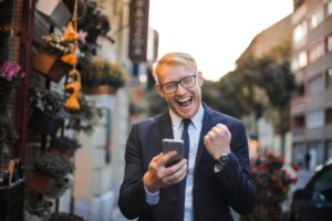 How to Track and Measure the Effectiveness of Your Ringless Voicemail Campaigns
